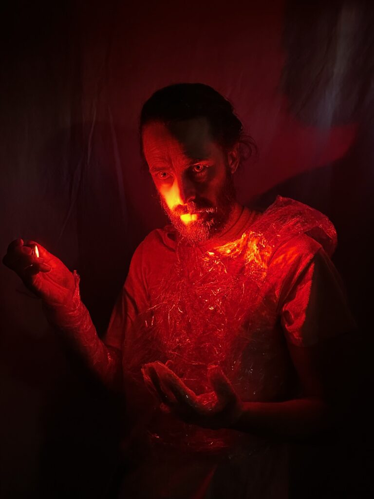 Calvin Petersen dans Frankenstein
